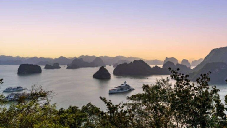 Ha Long