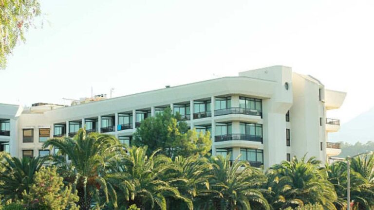 Rex Airlines Headquarters